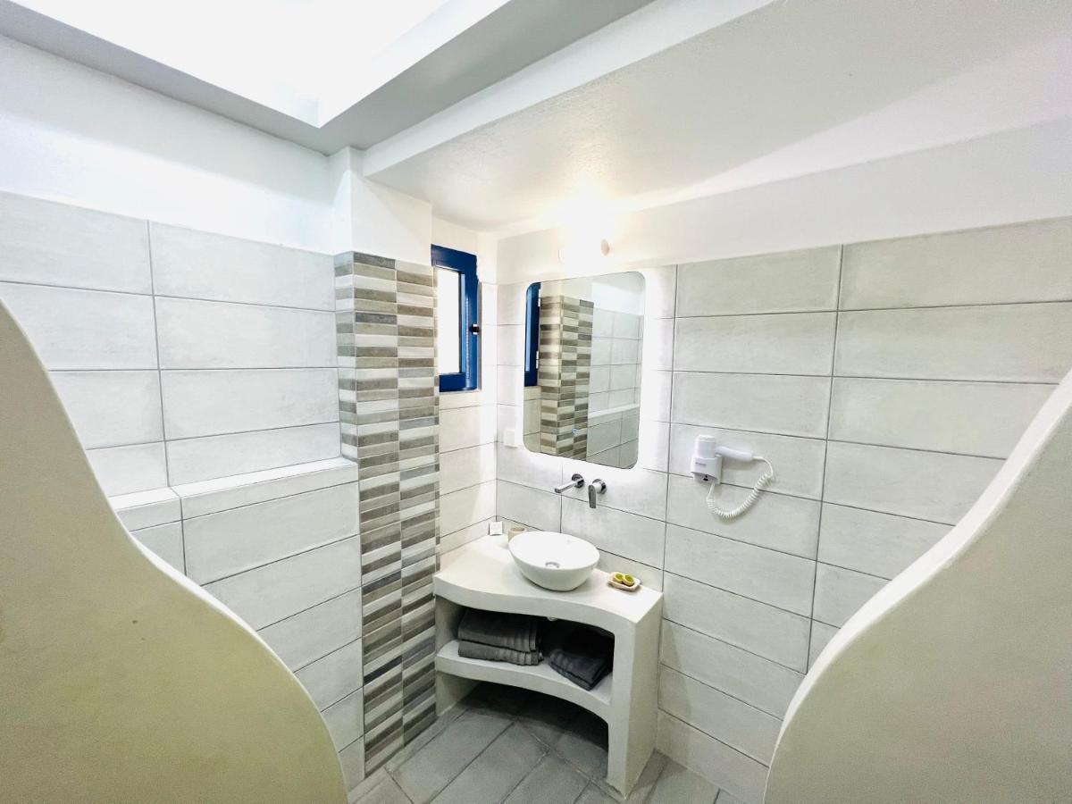 Arapiou Apartments ペリヴォラス エクステリア 写真