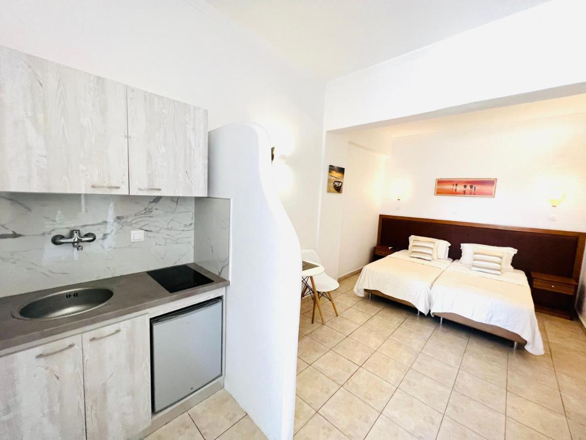 Arapiou Apartments ペリヴォラス エクステリア 写真